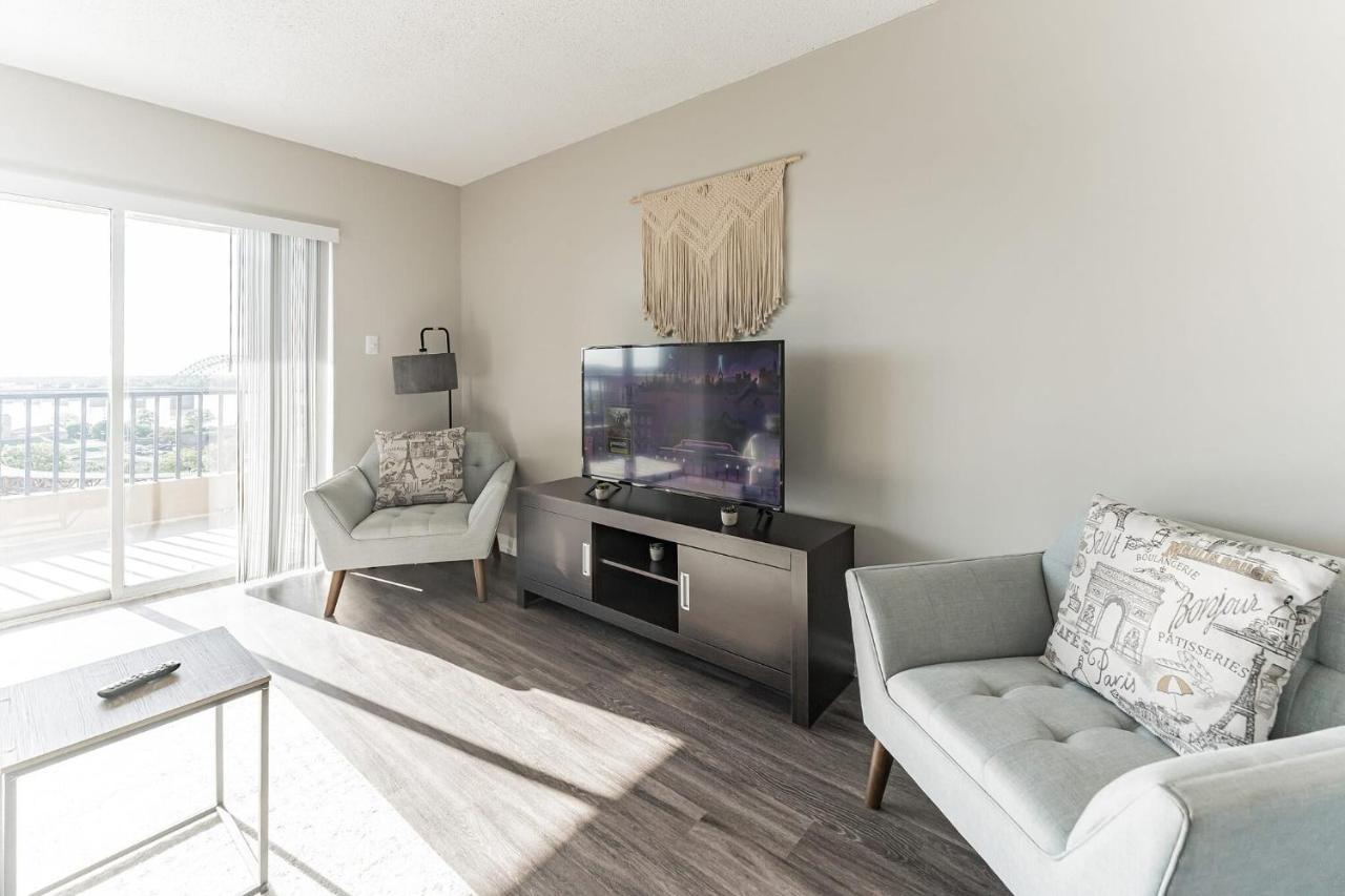 Bargain Downtown Memphis Apartment W Amenities المظهر الخارجي الصورة