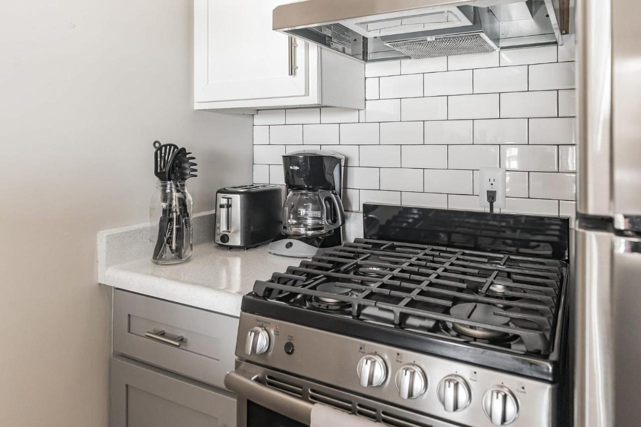 Bargain Downtown Memphis Apartment W Amenities المظهر الخارجي الصورة