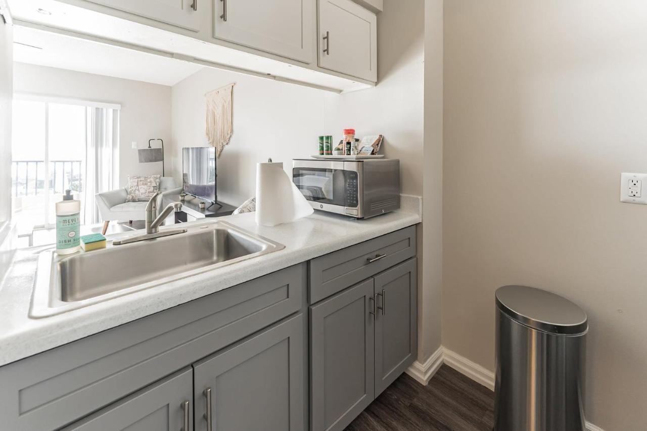 Bargain Downtown Memphis Apartment W Amenities المظهر الخارجي الصورة